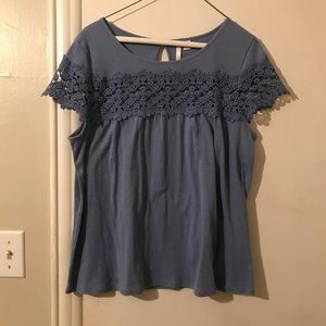 Lace Cap-Sleeve Key-Hole Back Top